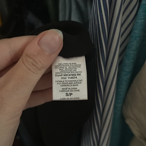 NWT Ro & De Navy Sequin Velvet Top Size M - Picture 10 of 11